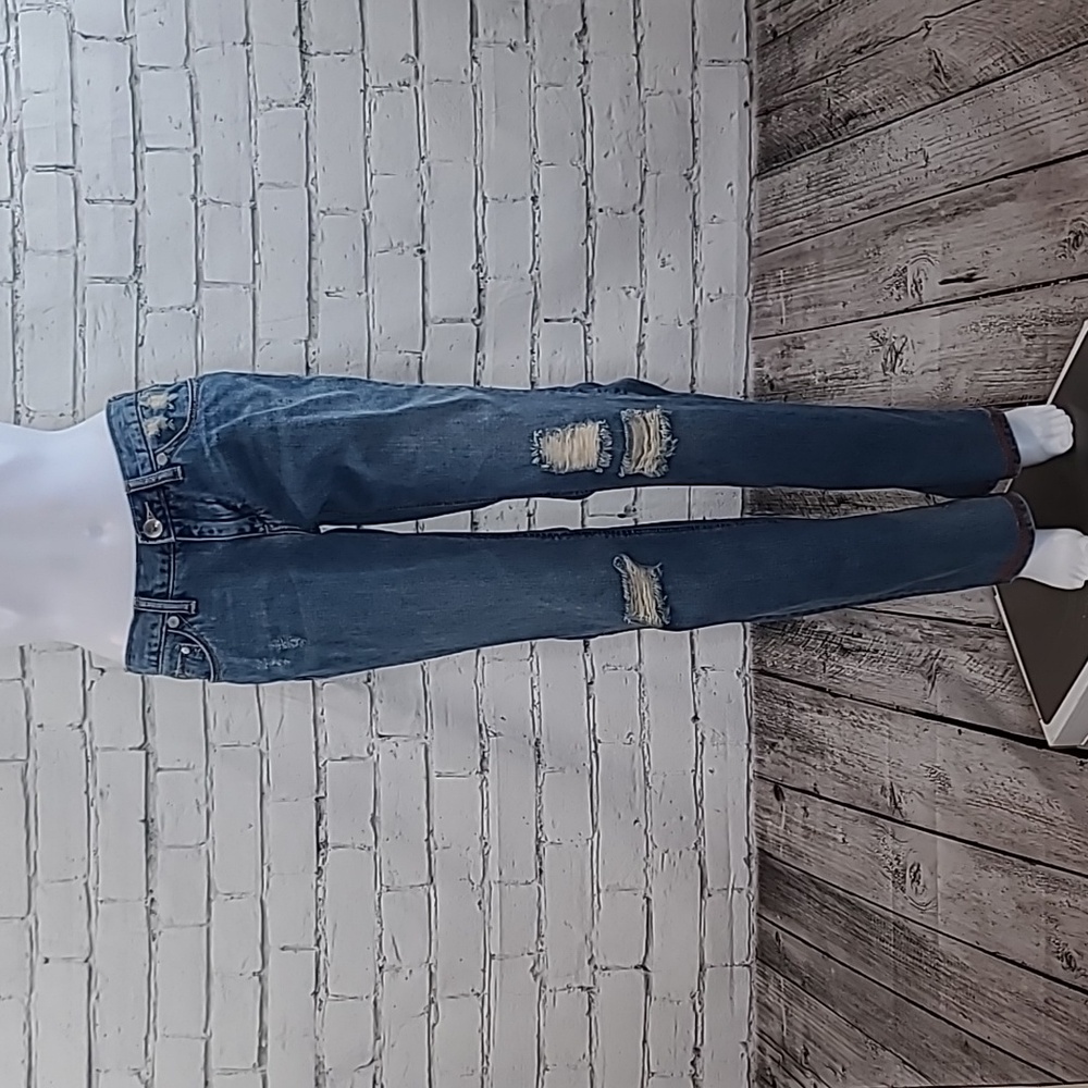 Mossimo Retro Distressed Low Rise Boot Leg Denim Cotton Jean in Medium Blue Wash